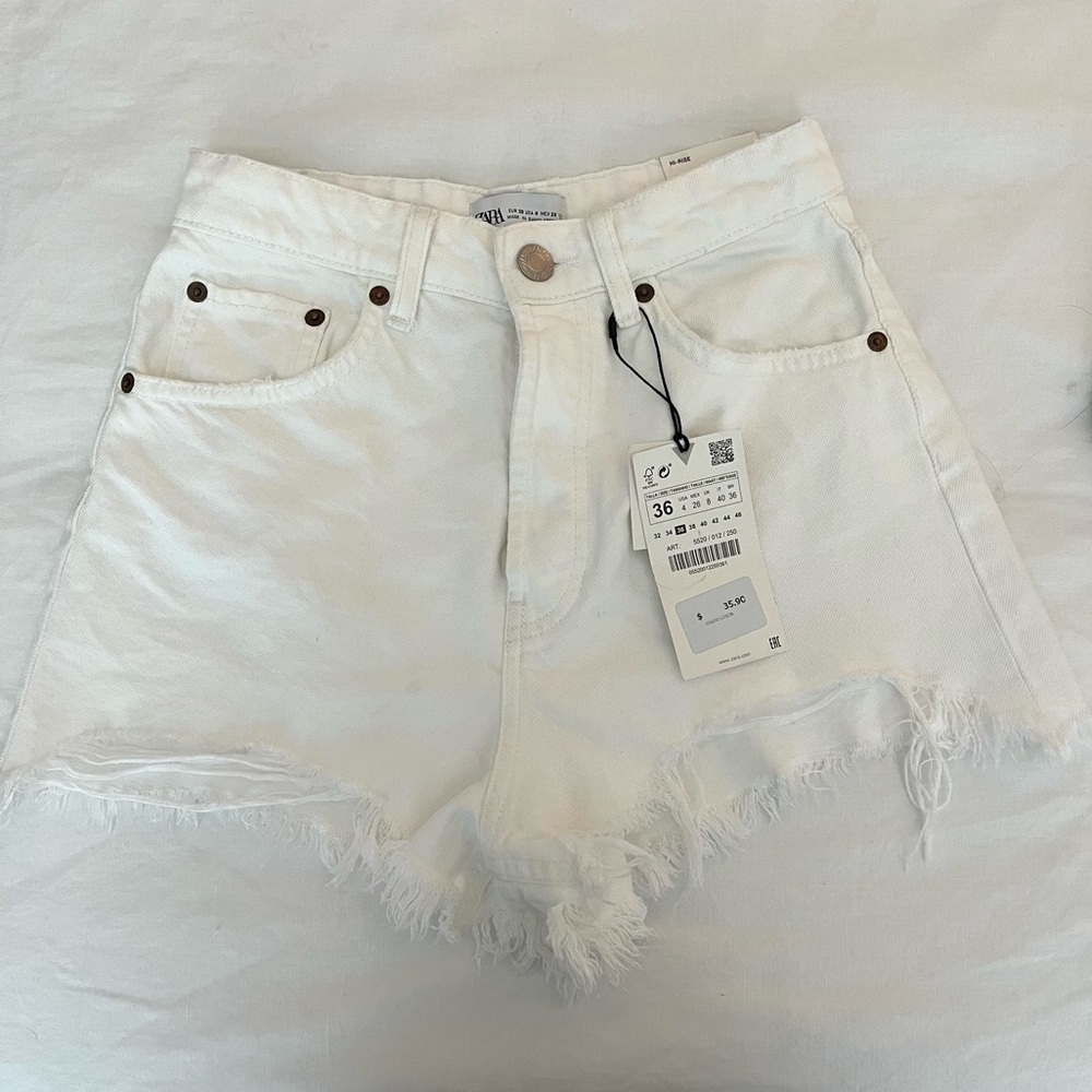 ZARA high waisted denim shorts. NWT 4